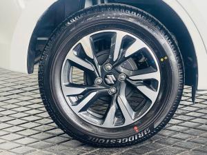 Suzuki Swift 1.2 GLX manual - Image 18