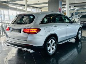Mercedes-Benz GLC GLC300 4Matic - Image 2