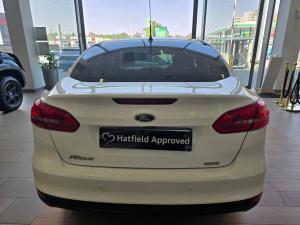 Ford Focus sedan 1.0T Trend auto - Image 5