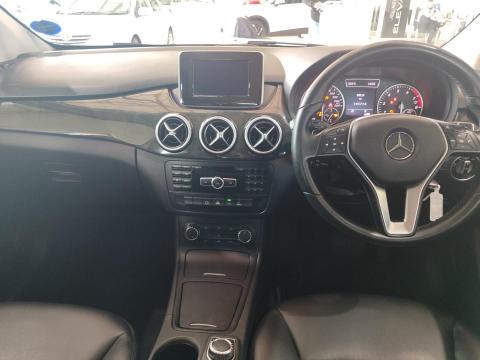 Image Mercedes-Benz B-Class B200 auto
