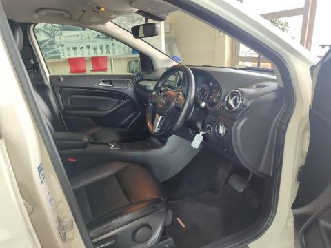 Image Mercedes-Benz B-Class B200 auto