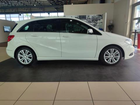 Image Mercedes-Benz B-Class B200 auto