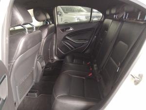 Mercedes-Benz A-Class A200 Style auto - Image 10