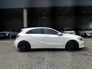 Mercedes-Benz A-Class A200 Style auto - Image 5