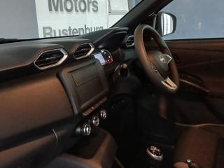 Nissan Magnite 1.0 Move panel van