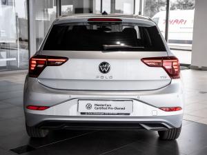 Volkswagen Polo hatch 1.0TSI Life auto - Image 4