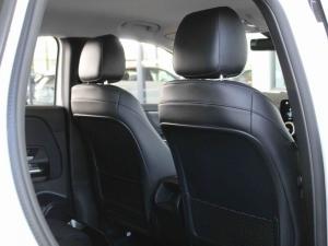 Mercedes-Benz GLA GLA200 - Image 17