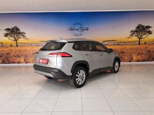 Toyota Corolla Cross 1.8 Xi - Image 2