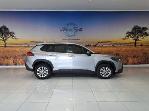 Toyota Corolla Cross 1.8 Xi - Image 3