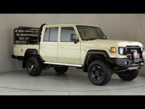 Toyota Land Cruiser 79 4.0 V6 double cab - Image 1