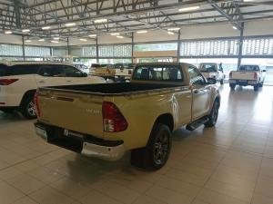 Toyota Hilux 2.4GD-6 single cab Raider manual - Image 2