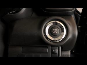 Toyota Urban Cruiser 1.5 XR manual - Image 16