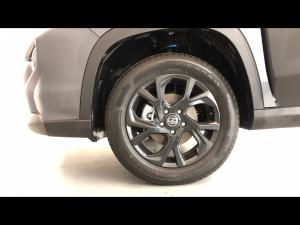 Toyota Urban Cruiser 1.5 XR manual - Image 18