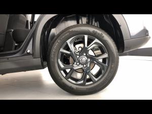 Toyota Urban Cruiser 1.5 XR manual - Image 19