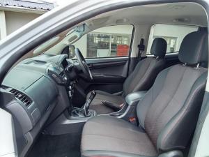 Isuzu D-Max 250 double cab Hi-Ride - Image 6