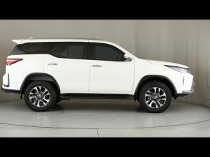 Toyota Fortuner 2.8GD-6 48V 4x4 - Image 3
