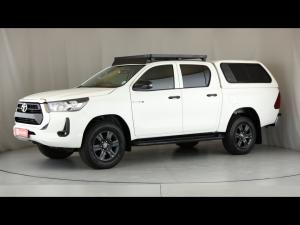 Toyota Hilux 2.4GD-6 double cab 4x4 Raider manual - Image 23