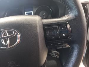 Toyota Hilux 2.8GD-6 Xtra cab Legend manual - Image 10