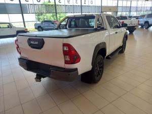 Toyota Hilux 2.8GD-6 Xtra cab Legend manual - Image 2