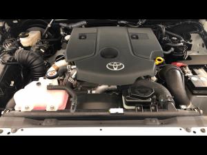 Toyota Hilux 2.4GD-6 single cab Raider manual - Image 14