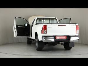 Toyota Hilux 2.4GD-6 single cab Raider manual - Image 25