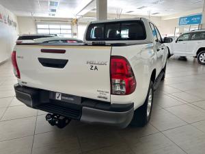Toyota Hilux 2.4GD-6 double cab 4x4 SRX auto - Image 2