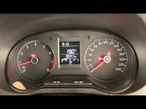 Volkswagen Polo Vivo hatch 1.4 - Image 9