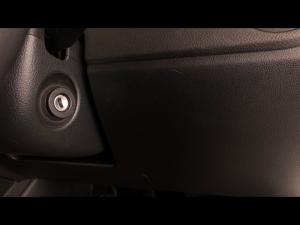 Volkswagen Polo Vivo hatch 1.4 - Image 16