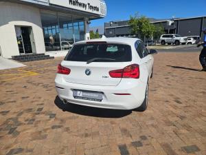BMW 1 Series 118i 5-door auto - Image 2