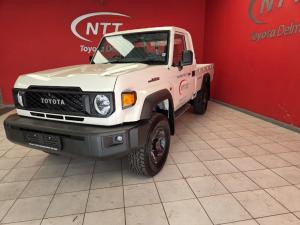 Toyota Land Cruiser 79 2.8 GD-6S/C automatic - Image 8