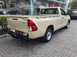Toyota Hilux 2.0 VvtiP/U Single Cab - Image 2