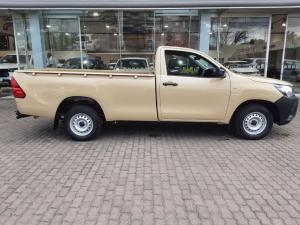 Toyota Hilux 2.0 VvtiP/U Single Cab - Image 3