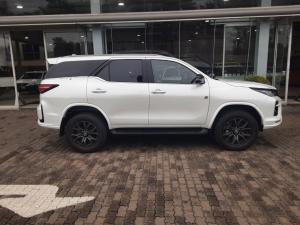 Toyota Fortuner 2.8GD-6 4X4 GR-S automatic - Image 3
