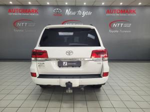 Toyota Land Cruiser 200 V8 4.5D VX-R automatic - Image 5