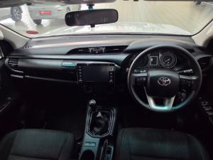 Toyota Hilux 2.4 GD-6 Raider 4X4D/C - Image 6