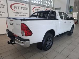 Toyota Hilux 2.4 GD-6 RB Raider automaticE/CAB - Image 2
