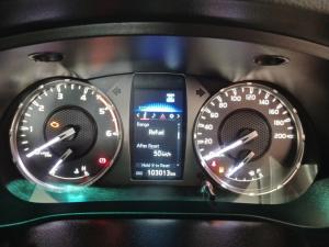 Toyota Hilux 2.4 GD-6 Raider 4X4 automaticD/C - Image 11