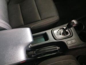 Toyota Hilux 2.4 GD-6 Raider 4X4 automaticD/C - Image 12