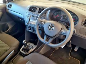 Volkswagen Polo Vivo 1.4 Comfortline - Image 4