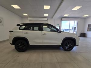 Toyota Urban Cruiser 1.5 XR automatic - Image 3