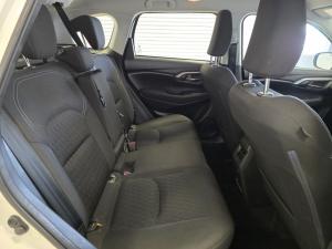 Toyota Urban Cruiser 1.5 XR automatic - Image 9