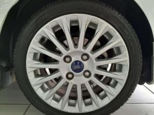 Ford Fiesta 1.0 Ecoboost Titanium 5-Door - Image 10