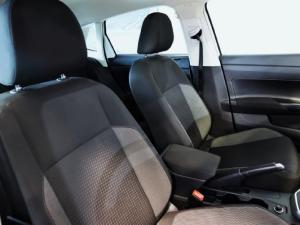 Volkswagen Polo hatch 1.0TSI Life auto - Image 17