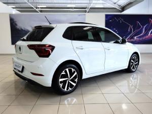 Volkswagen Polo hatch 1.0TSI Life auto - Image 23
