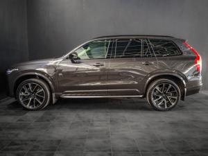Volvo XC90 T8 Recharge AWD Ultra Dark - Image 9