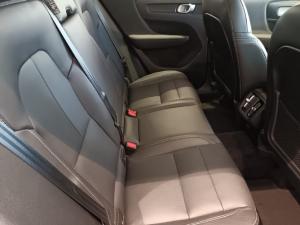 Volvo XC40 B4 Plus Dark - Image 7