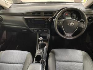 Toyota Corolla Quest 1.8 Plus manual - Image 6