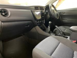 Toyota Corolla Quest 1.8 Plus manual - Image 7