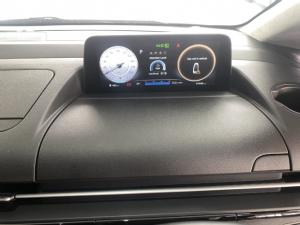 Hyundai Staria 2.2D Luxury - Image 12