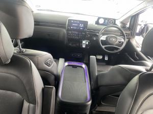Hyundai Staria 2.2D Luxury - Image 15